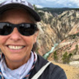 Meet your Posher, Lisa